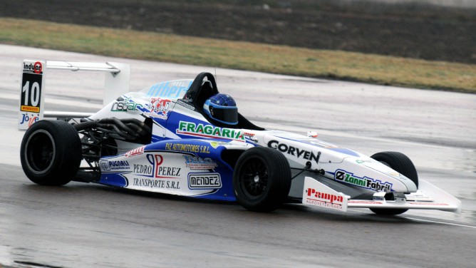 Cabrera y Rolando en la Formula Renault 2.0